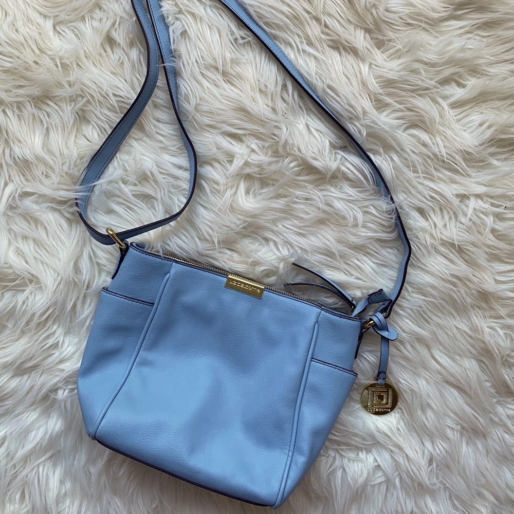 Baby blue purse.
